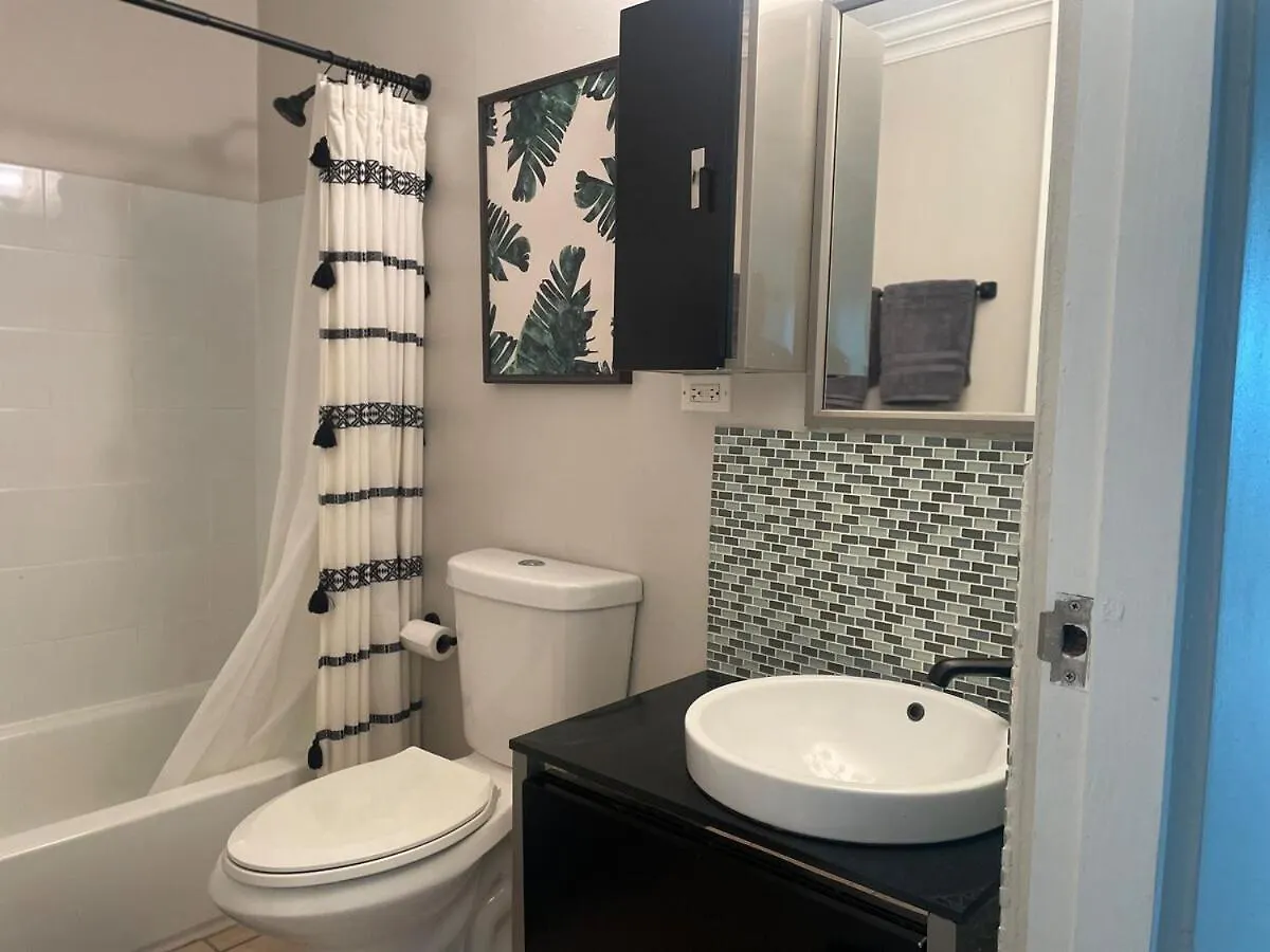 Penthouse Condo, Rooftop Terrace With Hot Tub, 6Ppl Las Coles