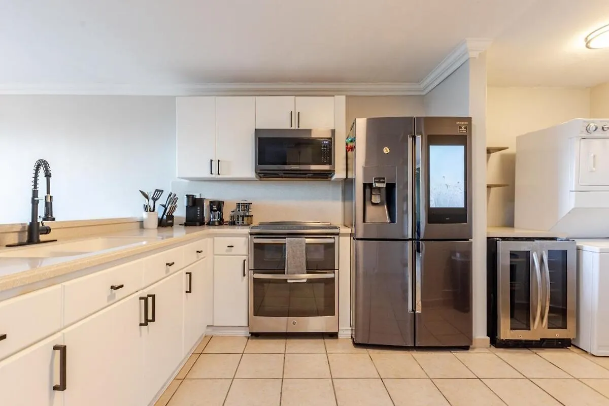 Penthouse Condo, Rooftop Terrace With Hot Tub, 6Ppl Las Coles 푸에르토리코