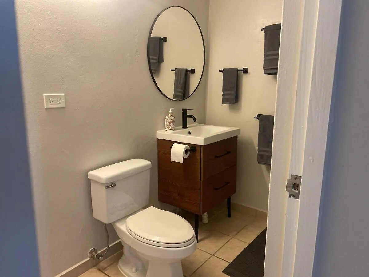Penthouse Condo, Rooftop Terrace With Hot Tub, 6Ppl Las Coles